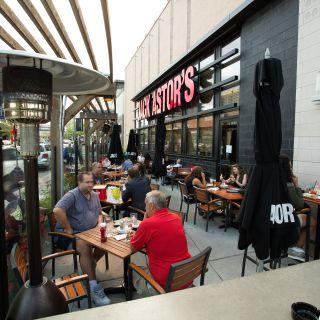 Jack Astor's - Toronto (Shops at Don Mills)