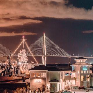 Charleston Harbor Fish House - Charleston Harbor Resort & Marina