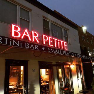 Bar Petite