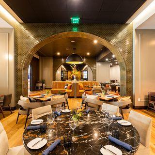 Sky Creek Kitchen - Delta Hotel Southlake