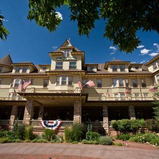 Cliff House at Pikes Peak