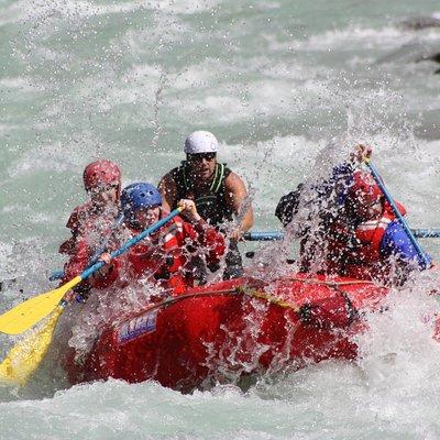 Sunwapta Challenge Whitewater Rafting: Class III Rapids