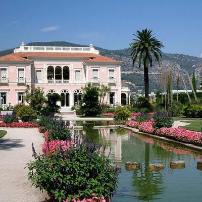 Rothschild’s Legacy Greek Elegance and Perfume Secrets of Eze