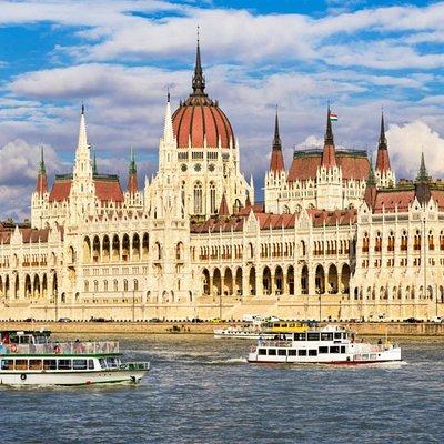 Full Day 7 hours Private Budapest City Tour With Lunch and Cruise