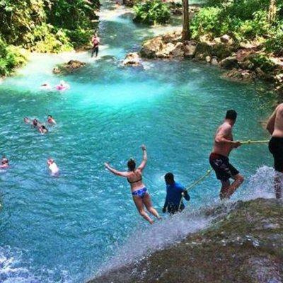 Dunn's River Falls and Blue Hole Private Tour from Ocho Rios