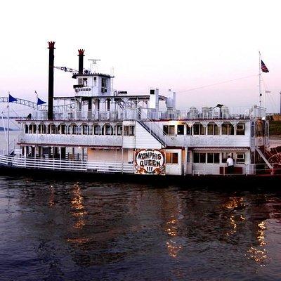 Guided Memphis City Tour with Riverboat Cruise along Mississippi River