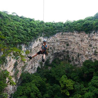 Rappel and Zip line at Sima de las Cotorras - Aguacero Waterfall