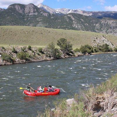 Scenic Float on the Yellowstone River