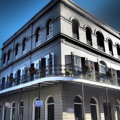 Ghost and Vampire Walking Tour Of The French Quarter