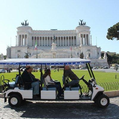 Rome Highlights by Golf Cart: Private Tour