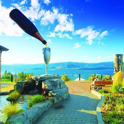 Kelowna or West Kelowna Afternoon Sightseeing Wine Tour