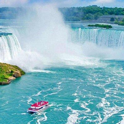 Niagara Falls Day Tour from Toronto