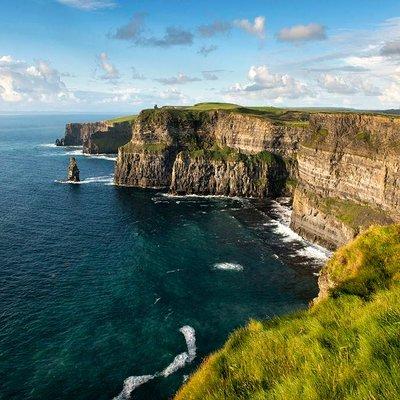 Dublin to Cliffs of Moher, Burren, Wild Atlantic Way, Galway Tour