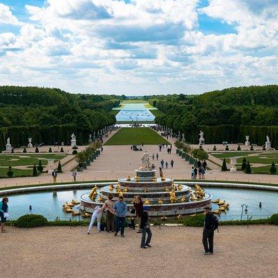 Château of Versailles and Marie Antoinette's Petit Trianon Private Tour