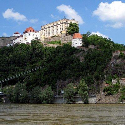 Passau - Castle tour with viewpoint Linde Battery & the St Georges Chapel