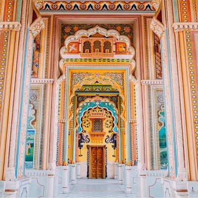 Jaipur City Palace, Hawa Mahal & Jantar Mantar Private Tour