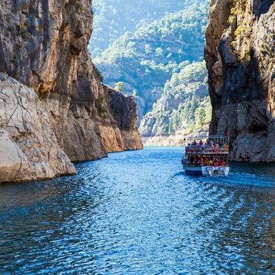 Green Canyon Full-Day All Inclusive Boat Trip