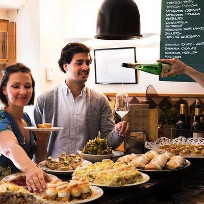 San Sebastian Evening Pintxo Tour with Wine