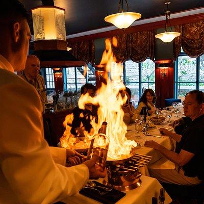 Evening Gourmet Tour 5 Course Dinner - History and Food in Old Quebec City