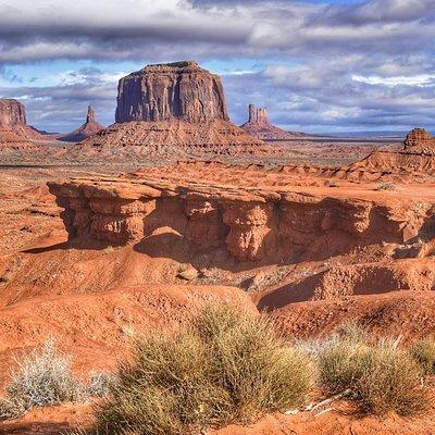 2.5 Hours of Monument Valley's Backcountry 4×4 Tour