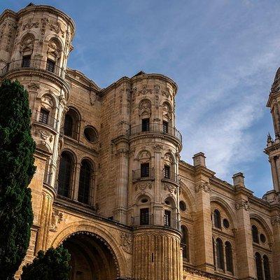 Malaga Tour with Cathedral, Alcazaba and Roman Theatre 