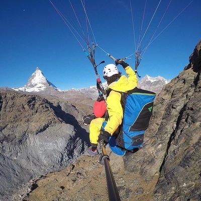 Paragliding mountain flight