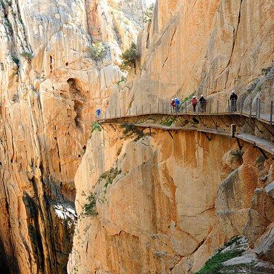 Caminito del Rey Small Group Tour from Malaga with Picnic