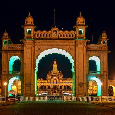 Mysore & Srirangapatna Day Tour from Bengaluru with Guide & Lunch