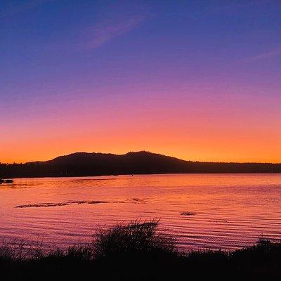  Guided Hiking Tour in Big Bear with Sunset Champagne toast on Private Dock