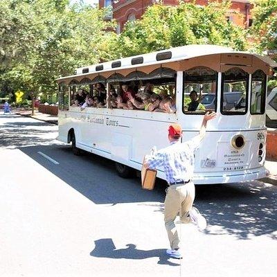 Hop-On Hop-Off Sightseeing Trolley Tour of Savannah