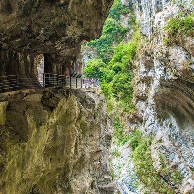 2-day Classic Taroko Gorge Private Tour