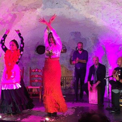 Flamenco Show in a Cave Restaurant in Granada