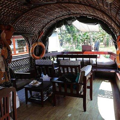 Backwaters Houseboat Cruise in Aleppey with Lunch from Cochin - Private Tour