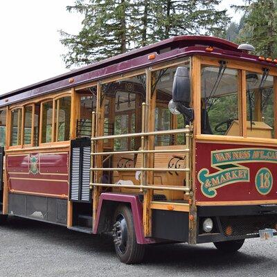 Totems, City & Wildlife by Cable Car Trolley