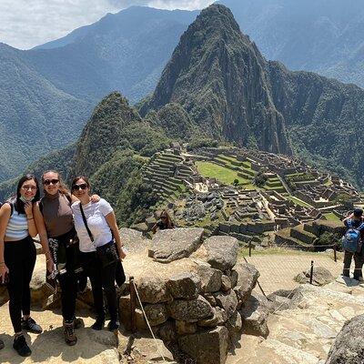 Full-Day Tour to Machu Picchu on Panoramic Train