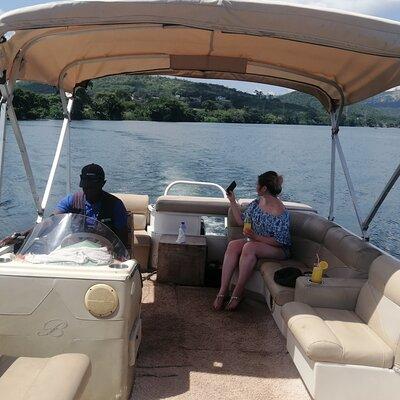 Full-Day Accra Safari and Boat Cruise Private Tour 