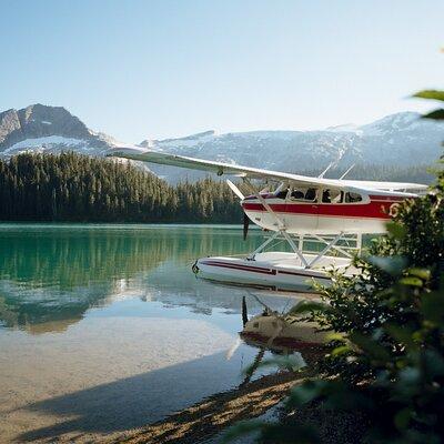 Alpine Lake Flightseeing Experience from Squamish