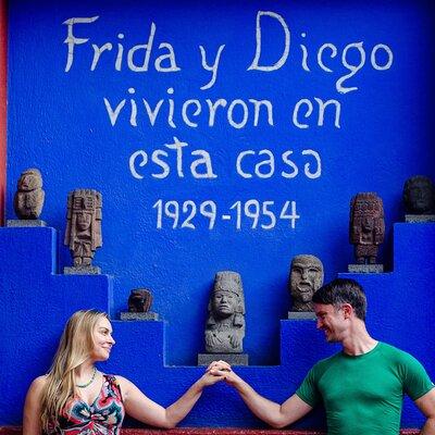 EXCLUSIVE TOUR Frida Kahlo Museum - small groups