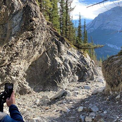 Canmore: Canyons & Cave Paintings Hiking Tour - 2.5hrs