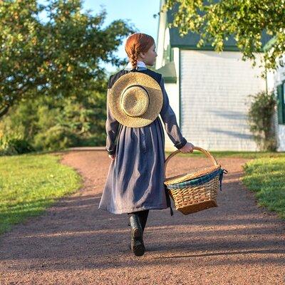 Green Gables House & Our Island Experience