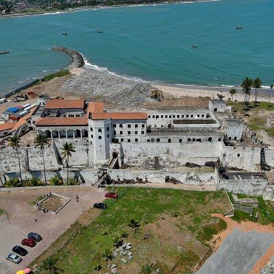 Cape Coast/Elmina Slave Dungeon and Canopy Walkway Private Tour