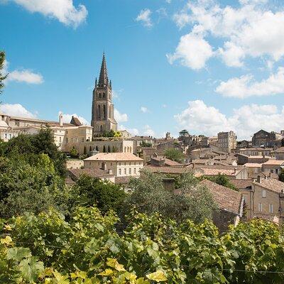 Saint-Emilion : visit of the Village & Château with wine tasting