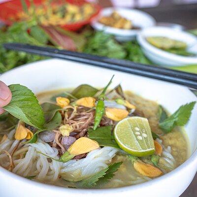 Phnom Penh’s Culinary Underground: Local Food Tour by Tuk-tuk