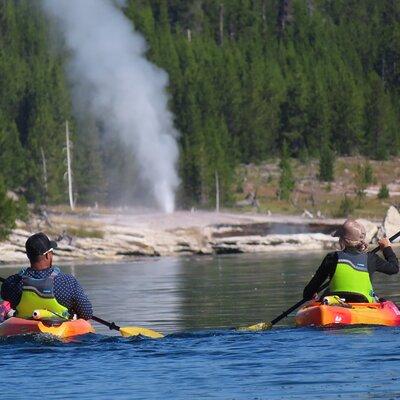 4-Hour Morning Kayak on Yellowstone Lake with Lunch