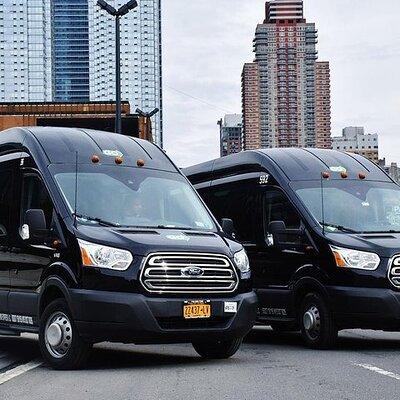 EWR to Manhattan: One Way Shared Arrival Transfer