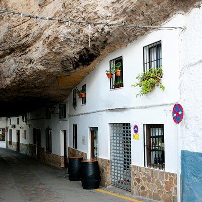 Day trip to Zahara, Setenil and Ronda from Seville