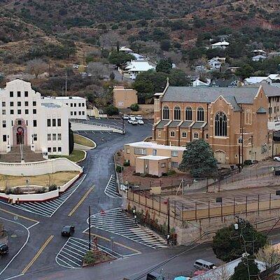 2-Hour Tour - Old Bisbee, the Open Pits, and Lowell AZ