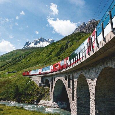 Glacier Express Swiss Alps and Lucerne Private Tour from Zurich