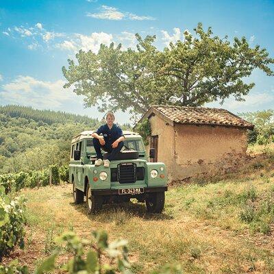 Full Day Private Tour of Beaujolais by vintage Land Rover