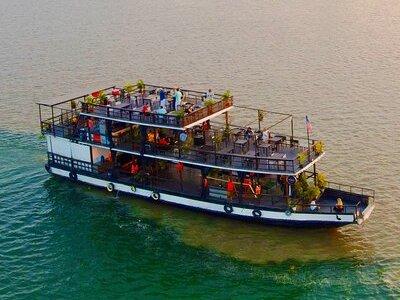 Sunset Cruise with unlimited beer & soft drinks -English speaking guide on board